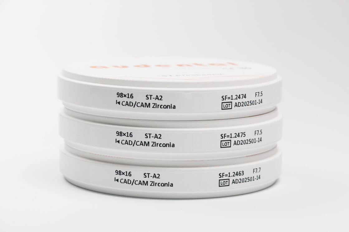 자연스러운 치과 보철물을 위한 균일한 색상 정확도와 높은 투명도를 제공하는 사전 착색 지르코니아 블록